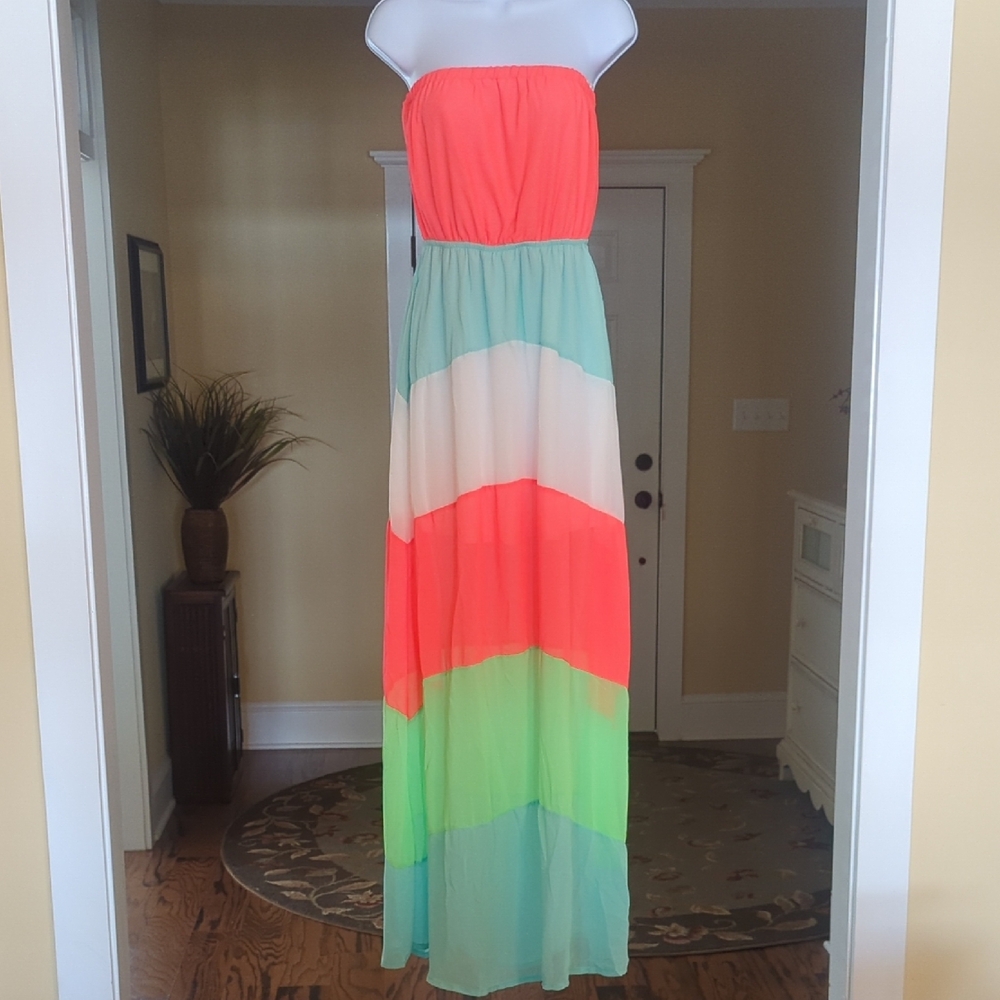 NWT Strapless Sundress for Resort Wear